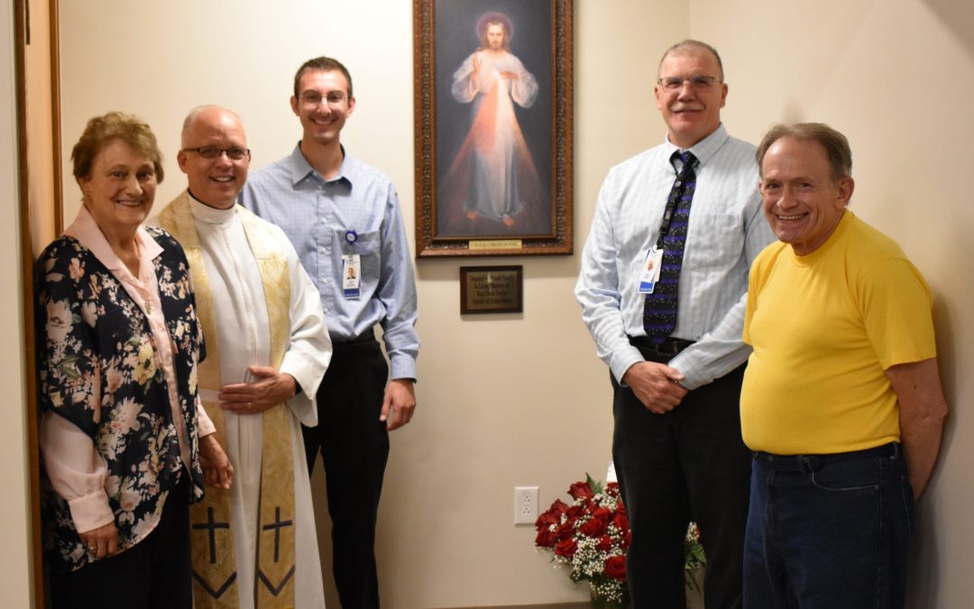 Hranek Family Donates “Jesus of Divine Mercy” Image to UPMC Trinity Chapel