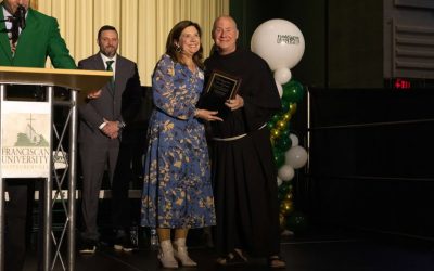 Trinity Health System Marketing Director Laurie Labishak Receives the Kuzma Community Award