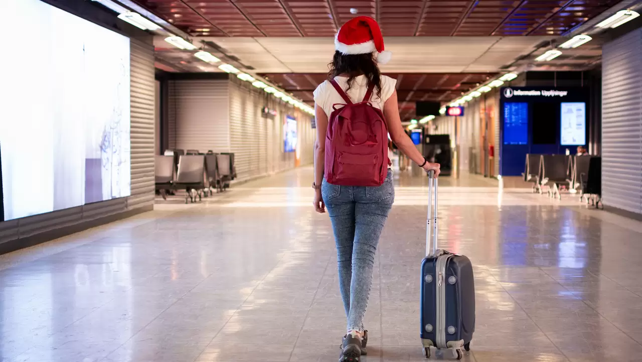 THS 1SpBl Baldwin Holiday Travel (12125)