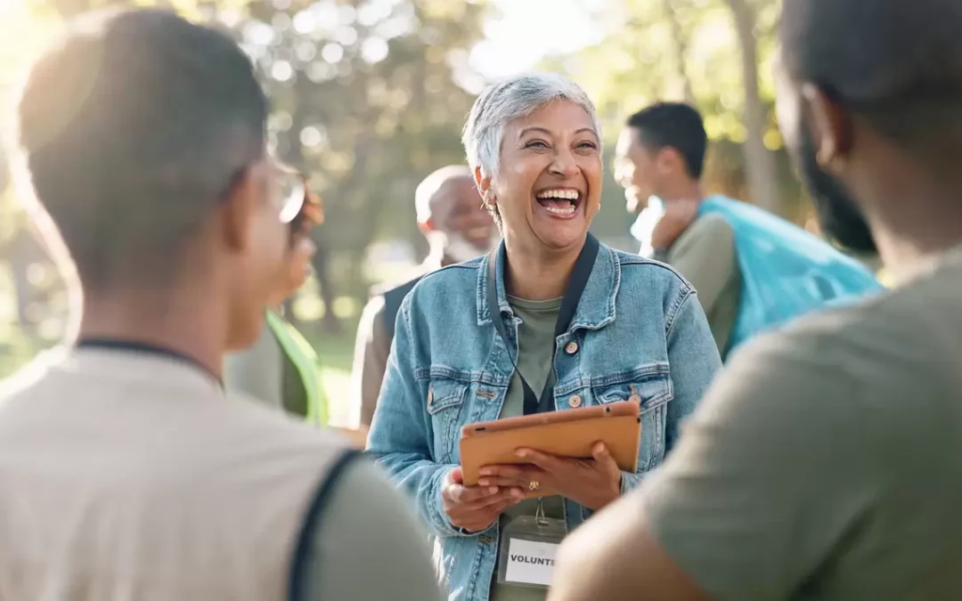 How Helping Others Boosts Your Own Health and Happiness